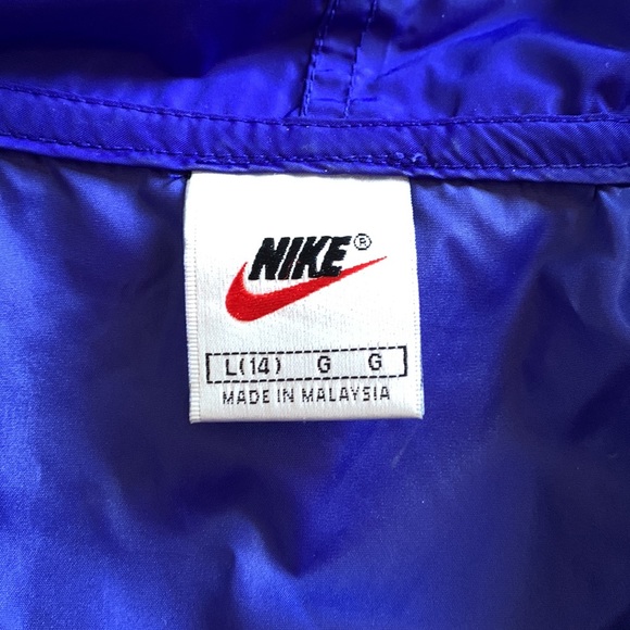Vintage Nike windbreaker - Picture 2 of 4